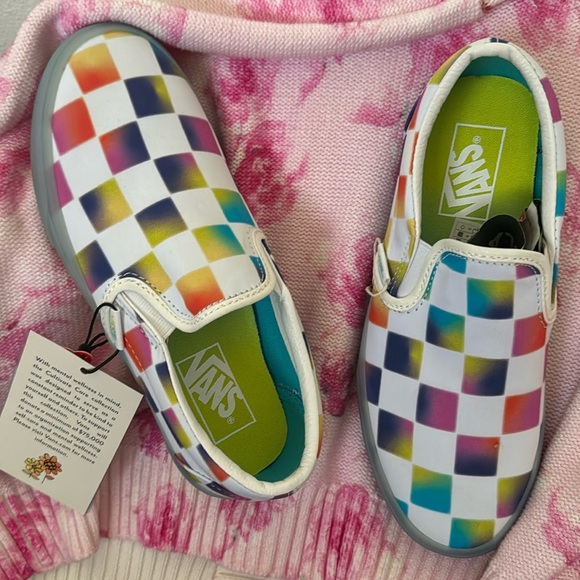 🌷Vans Classic Slip-on Cultivate Care Collection '21 - Picture 2 of 2
